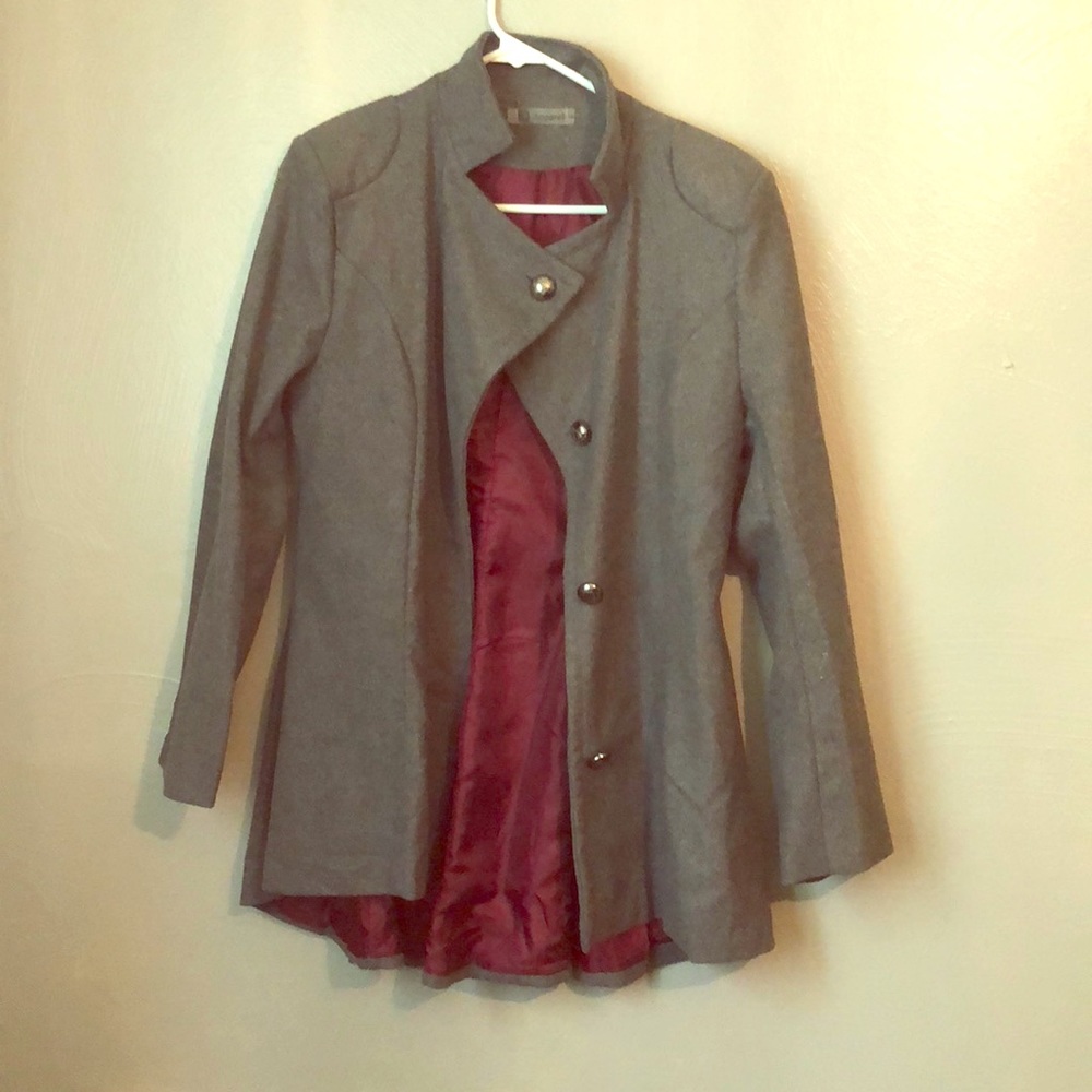 💖 Gray Apparel coat. 💖